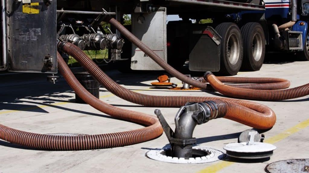 Energy-Efficient Fuel Oil Delivery Pipes